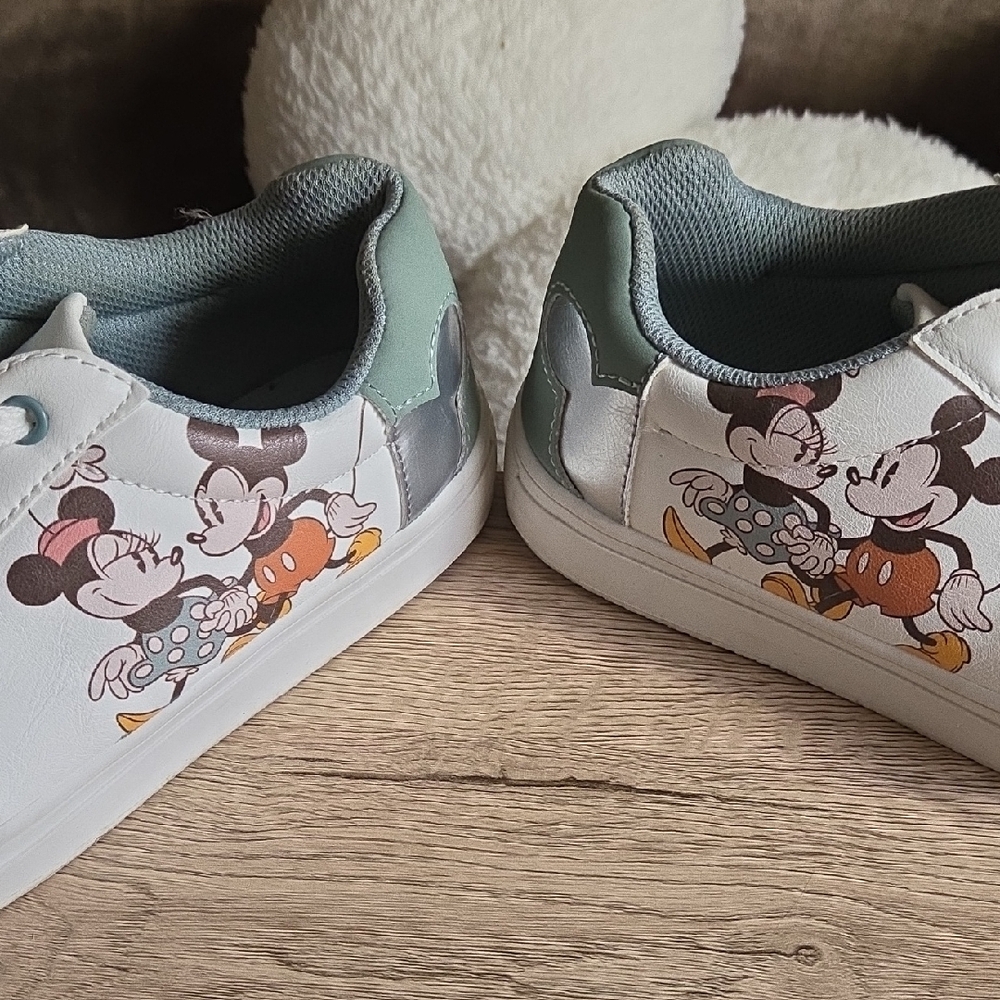 Disney White MINNIE & MICKEY Sneakers (Fits 7.5-8) - Picture 4 of 14